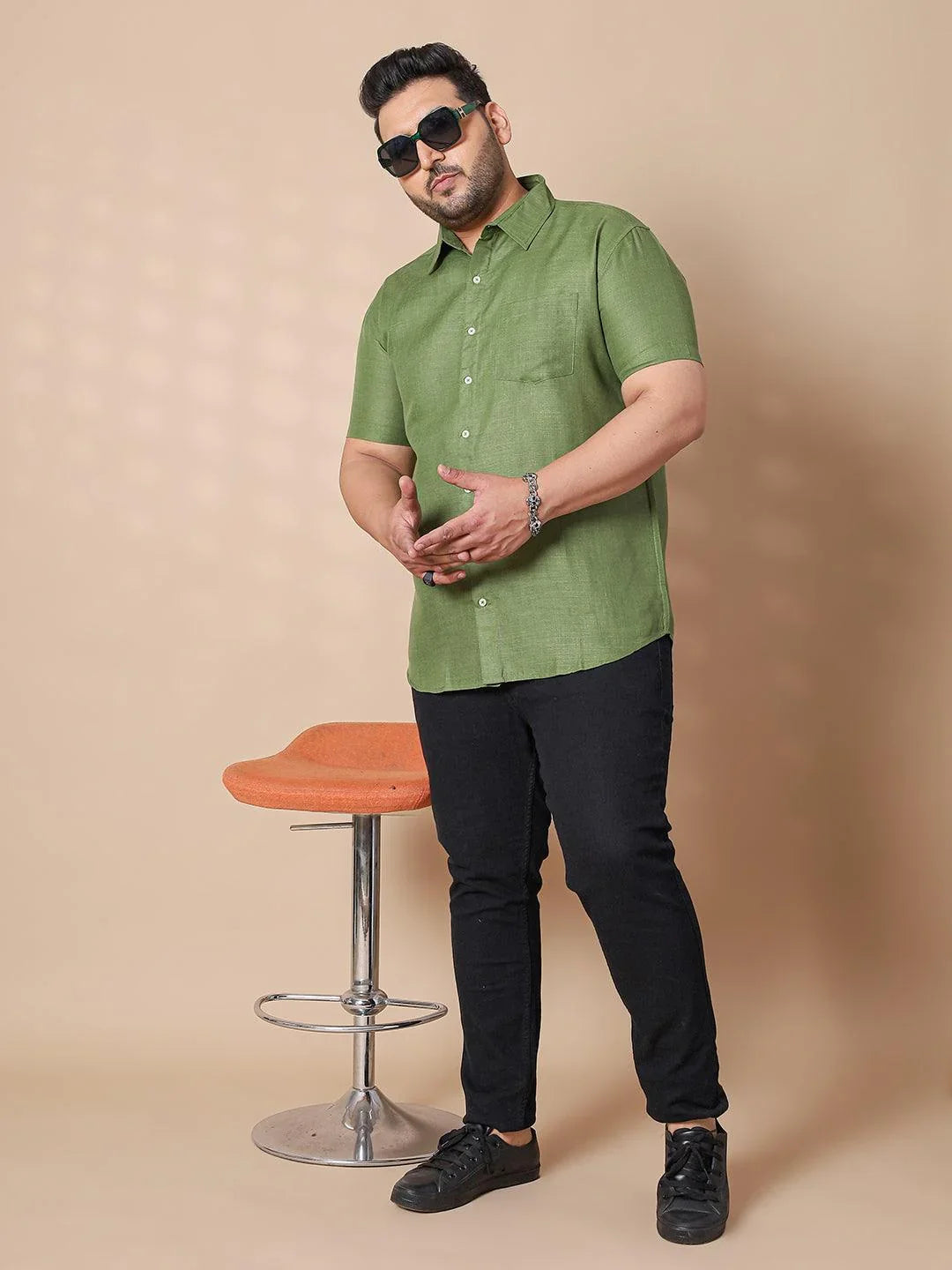 Men Plus Size Britain-Green Solid Shirt - bigbanana