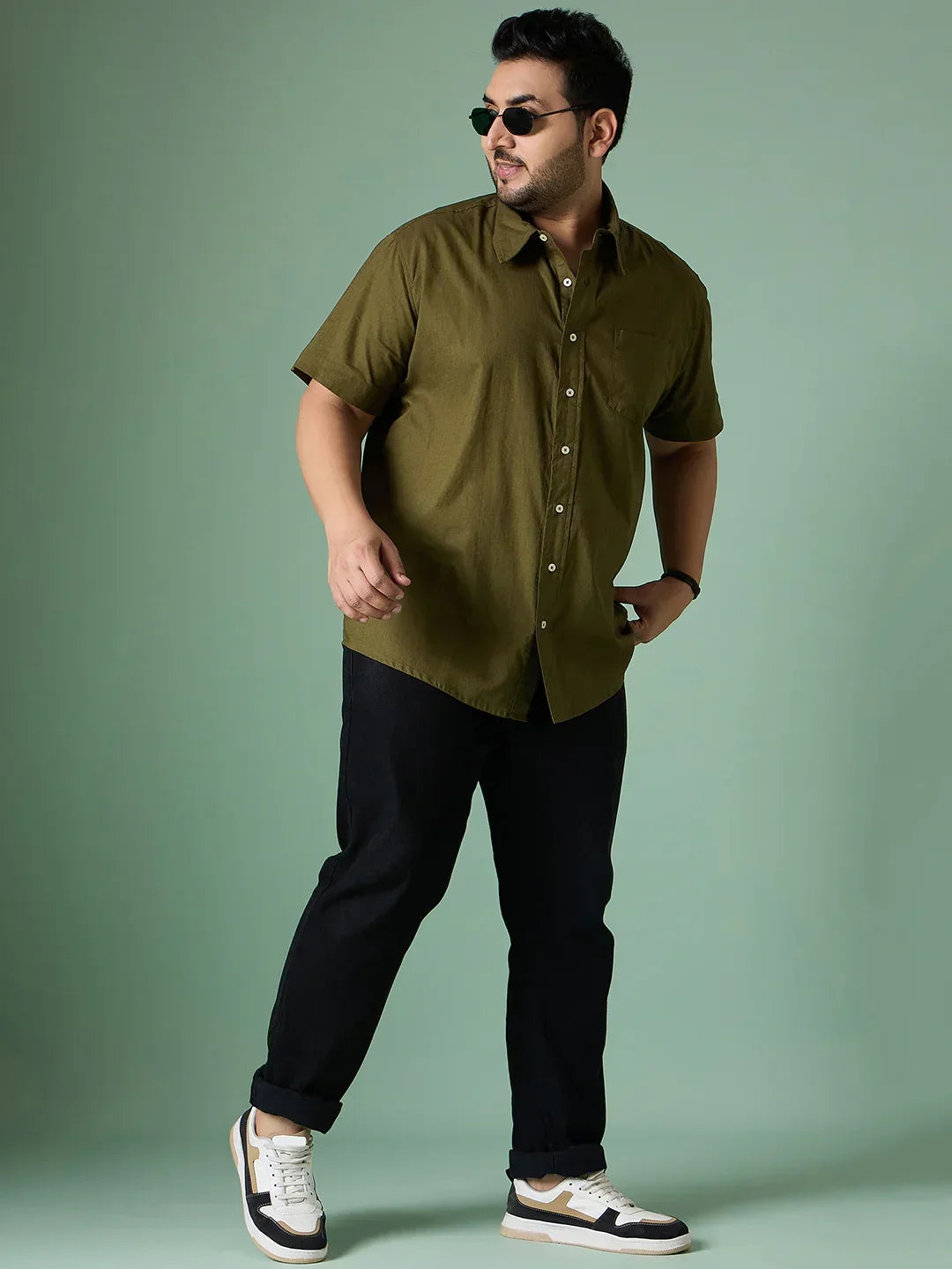 Men Plus Size Forme-Olive Solid Shirt - bigbanana