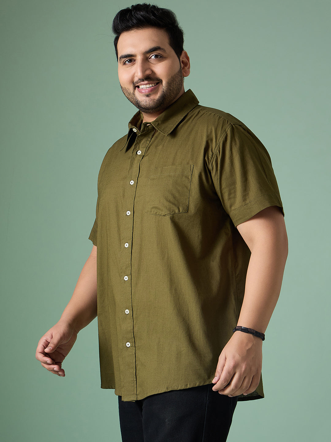 Men Plus Size Forme-Olive Solid Shirt - bigbanana