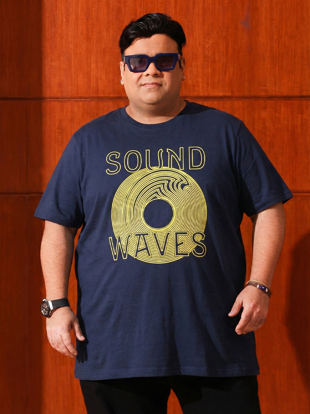 Men Plus Size Frequency Navy Printed Round Neck Tshirt