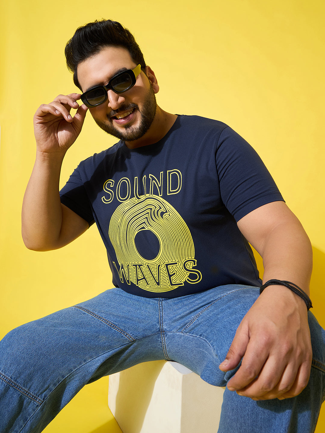 Men Plus Size Frequency Navy Printed Round Neck Tshirt