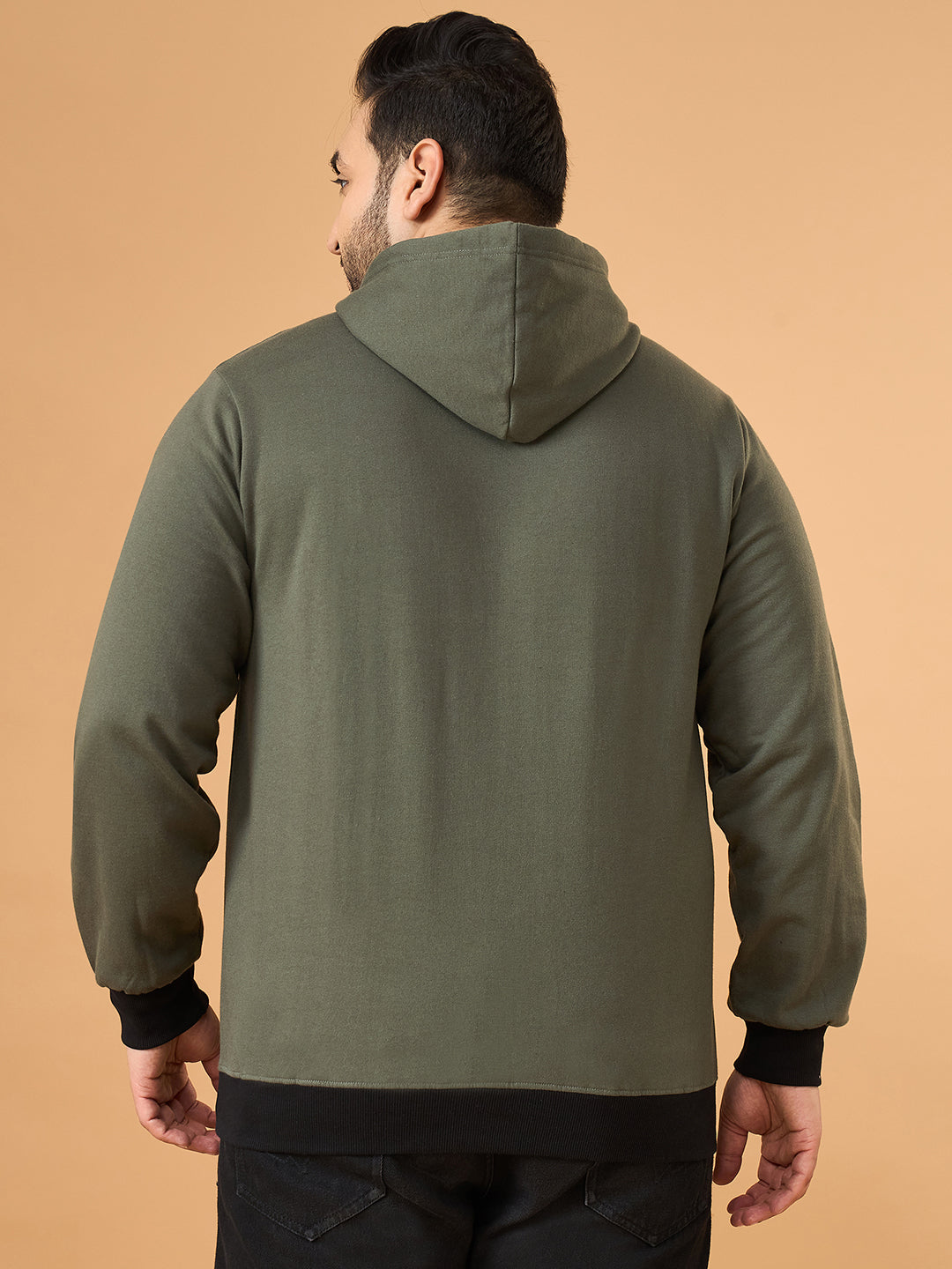 Men Plus Size Gallop Colorblock Sweatshirt
