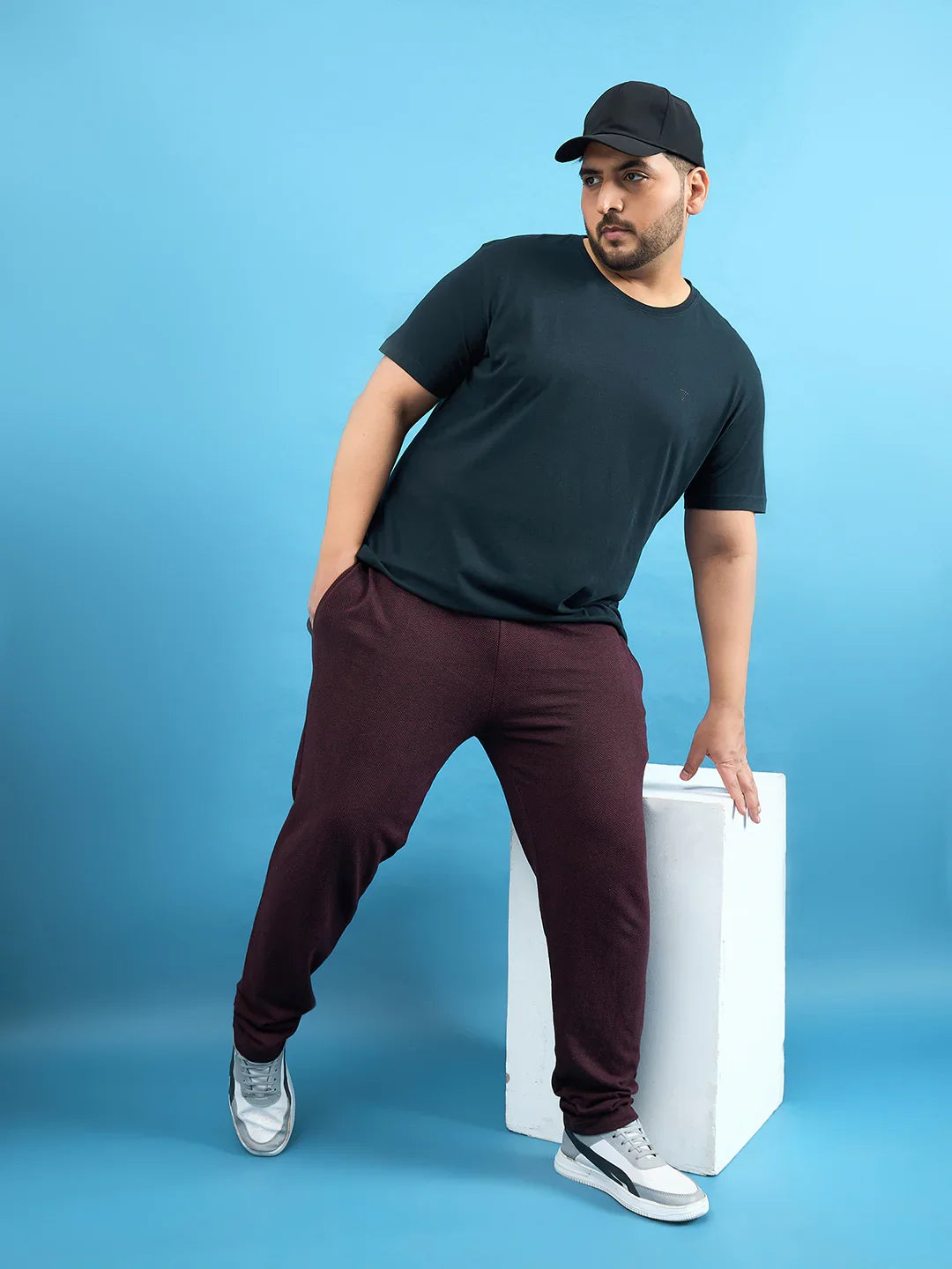 Men Plus Size Huang Maroon Solid Trackpant - bigbanana