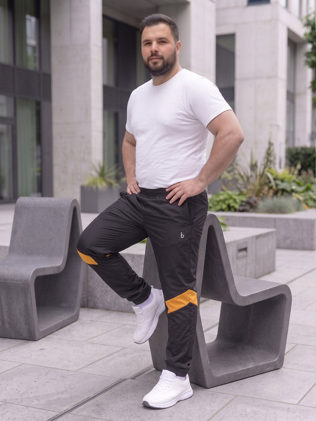 Men Plus Size Stealthmode Black Solid Trackpants