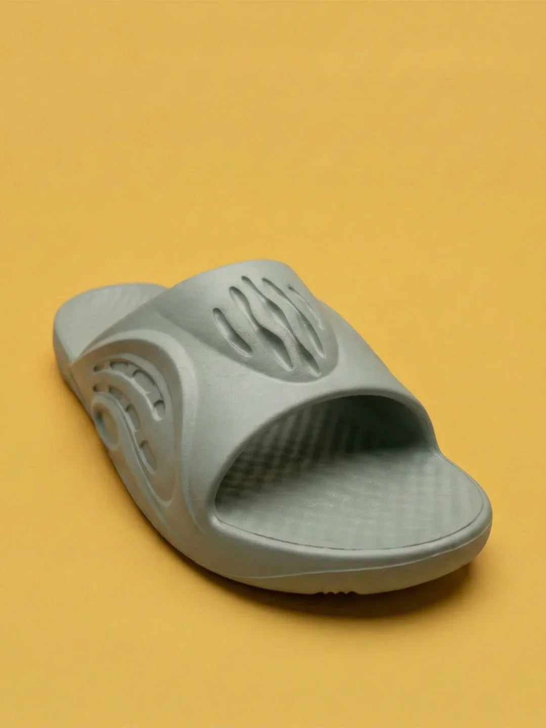 bigbanana Bastion-Light Grey Unisex Slipper