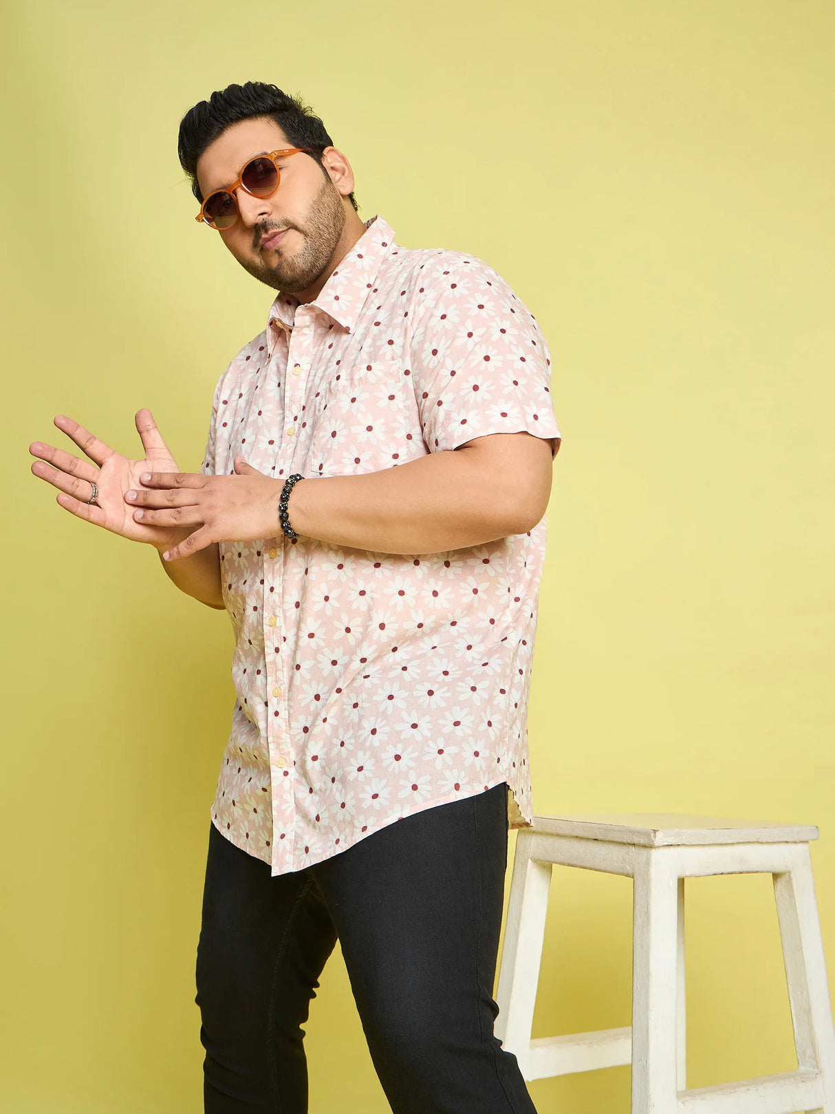 Men Plus Size Jotham White Floral Print Peach Color Shirt - bigbanana