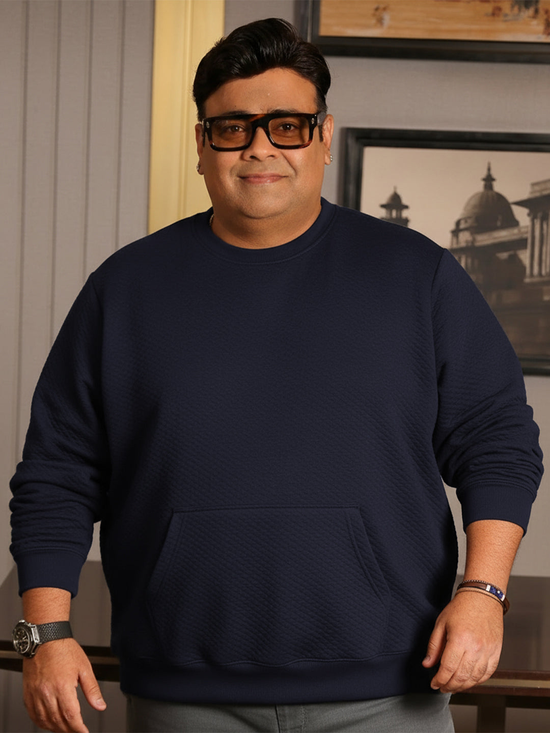 Men Plus Size Noto Navy Solid Sweatshirt