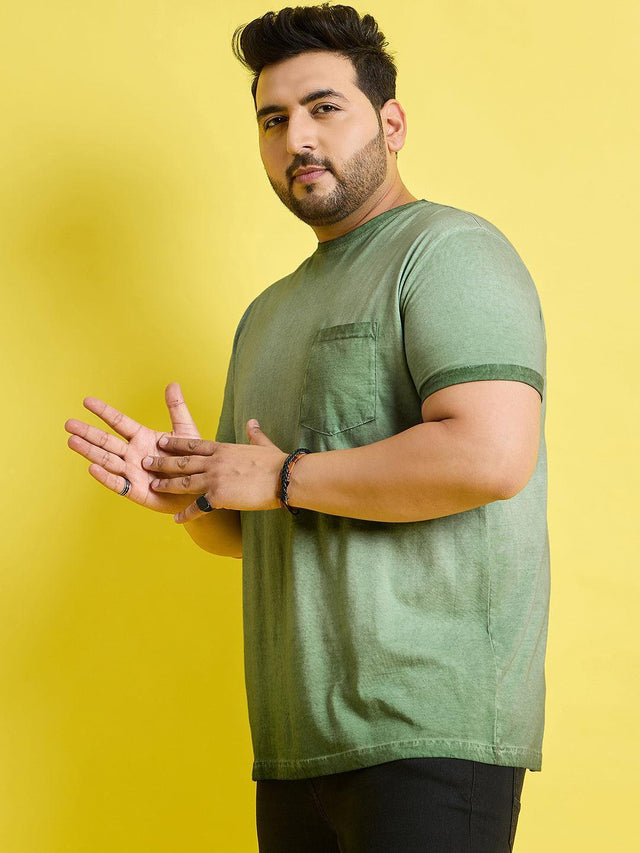 Men Plus Size Piccolo-Green Solid Round Neck Tshirt - bigbanana