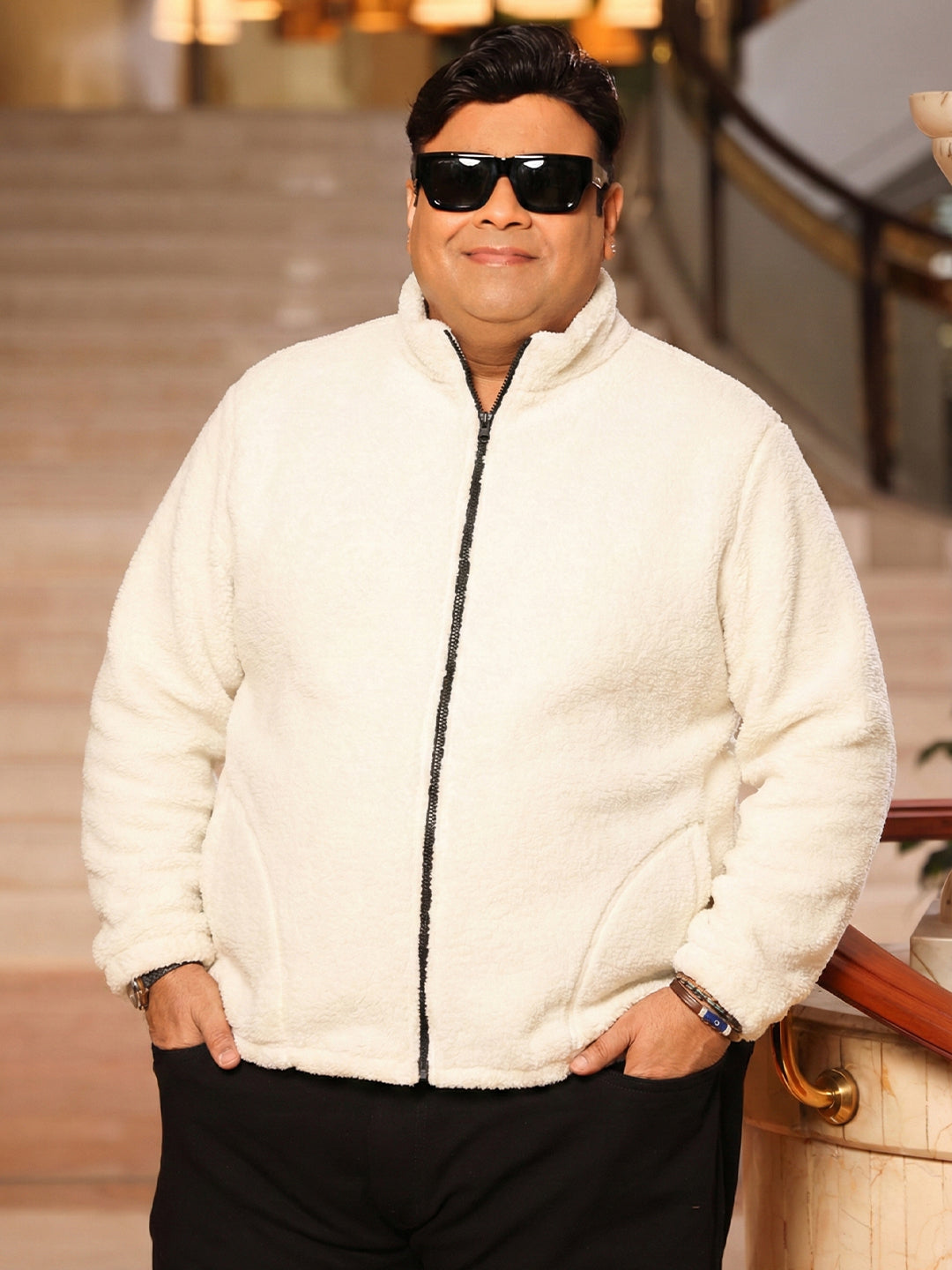 Men Plus Size Snug-Whte Solid Jacket