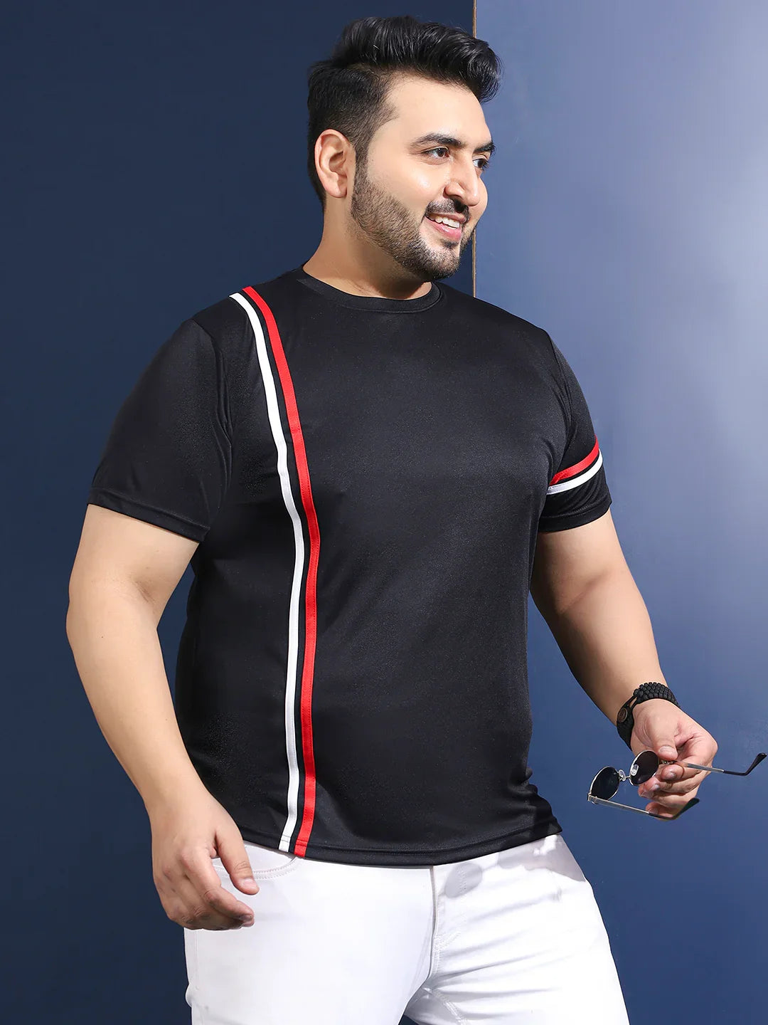 Men Plus Size Thalora-Black Striped Black Round Neck Tshirt - bigbanana