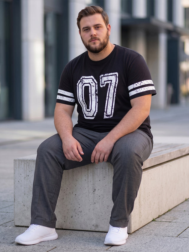 Men Plus Size Somerton Black Printed Round Neck Tshirts