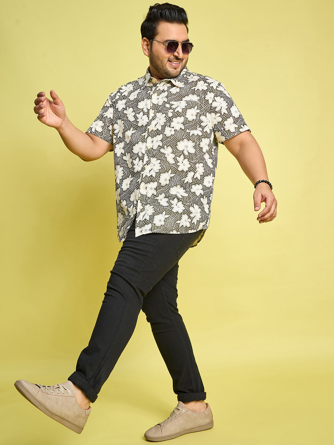 Men Plus Size Count Floral Printed Multi Color Shirt - bigbanana