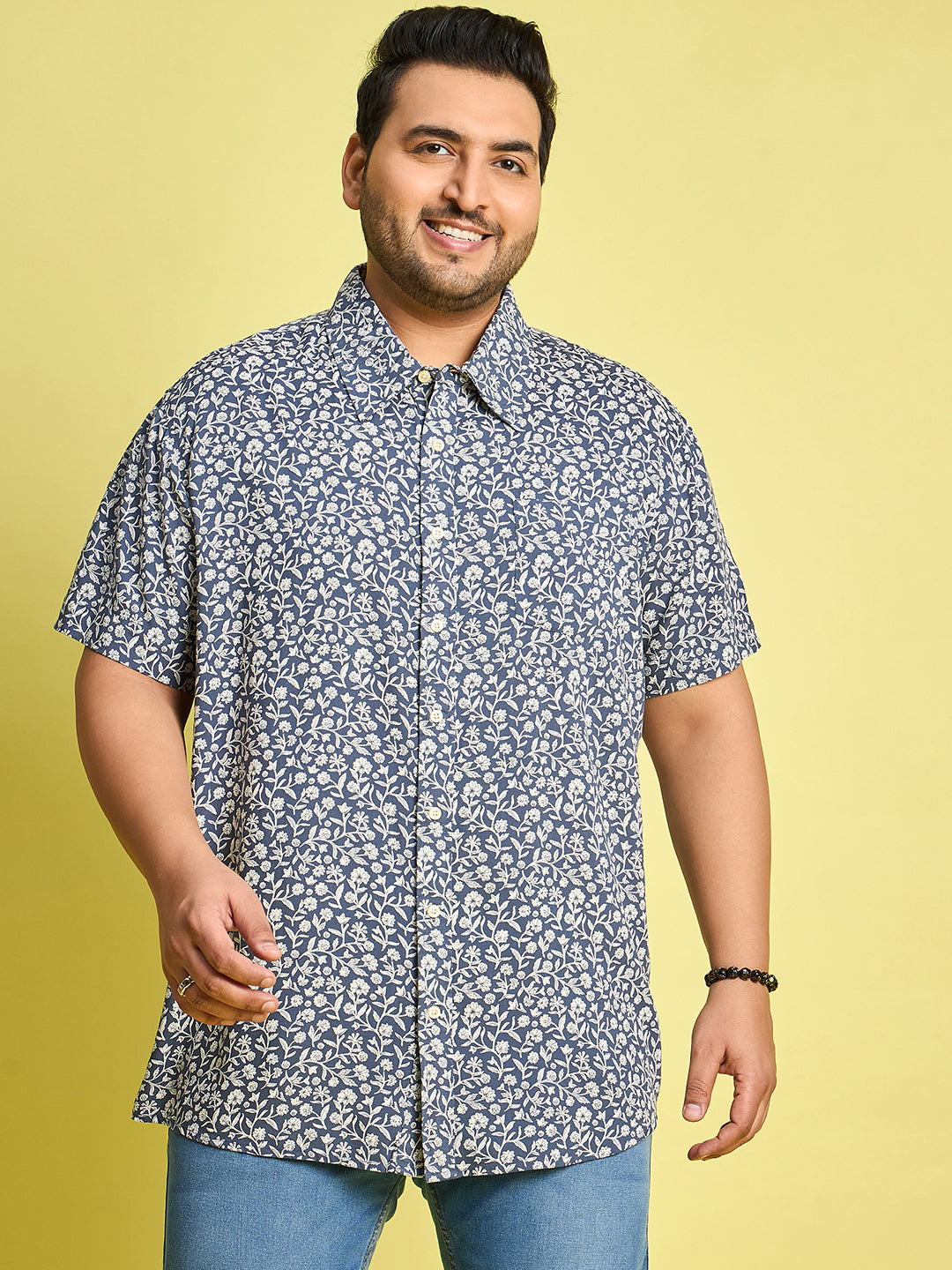 Men Plus Size Eliud Floral Print /Blue Colors Shirt - bigbanana