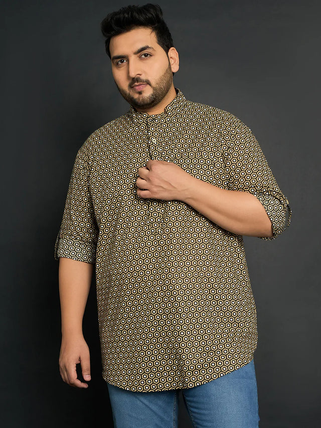 Men Plus Size Gueppi Geometric Short Kurta - bigbanana