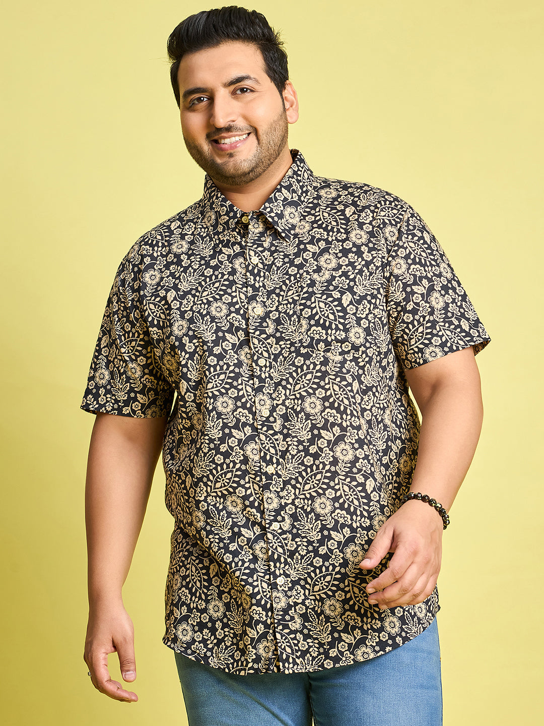 Men Plus Size Hebrew Cream Floral Print Black shirt - bigbanana