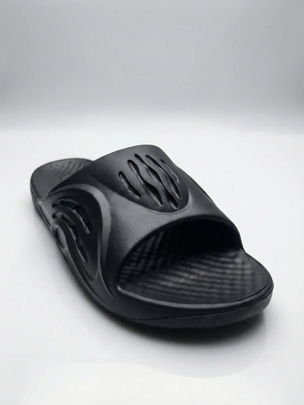 bigbanana Bastion-Black Unisex Slipper
