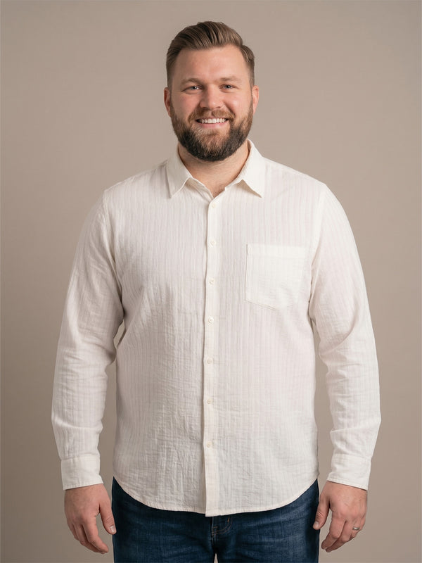 Men Plus Size Pearlescent White Solid Shirts