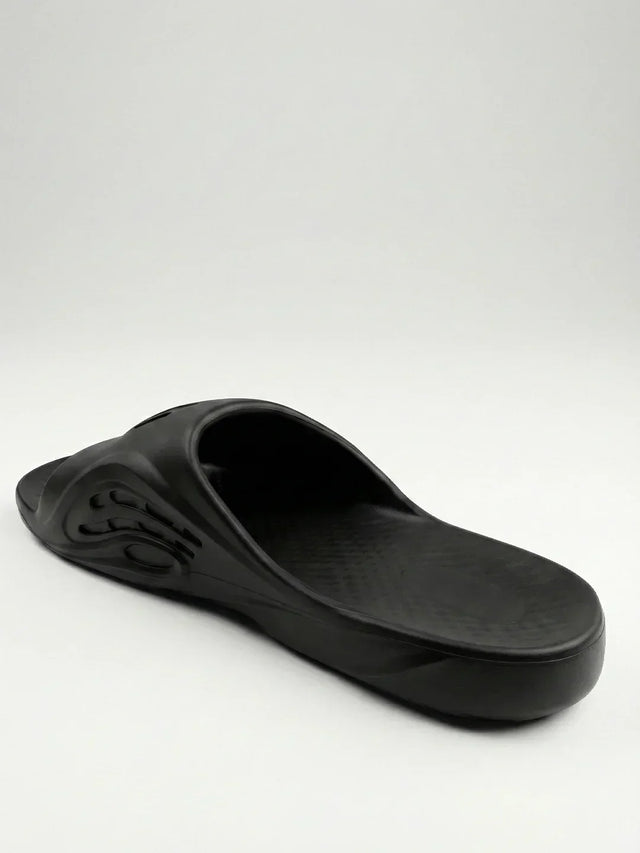 bigbanana Bastion-Black Unisex Slipper
