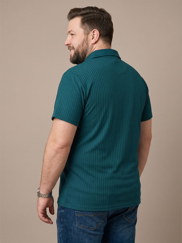 Men Plus Size Virent Green Solid Polo