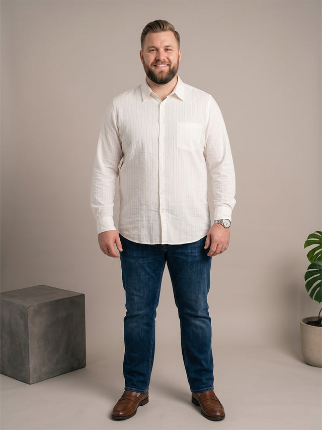 Men Plus Size Pearlescent White Solid Shirts