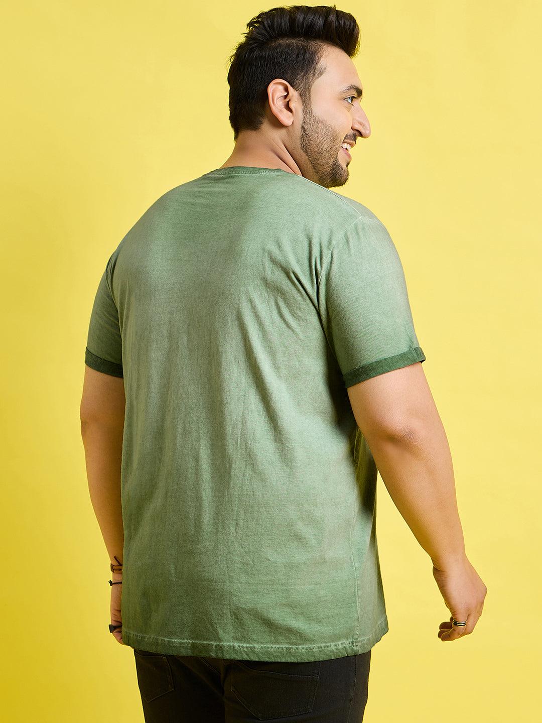 Men Plus Size Piccolo-Green Solid Round Neck Tshirt - bigbanana