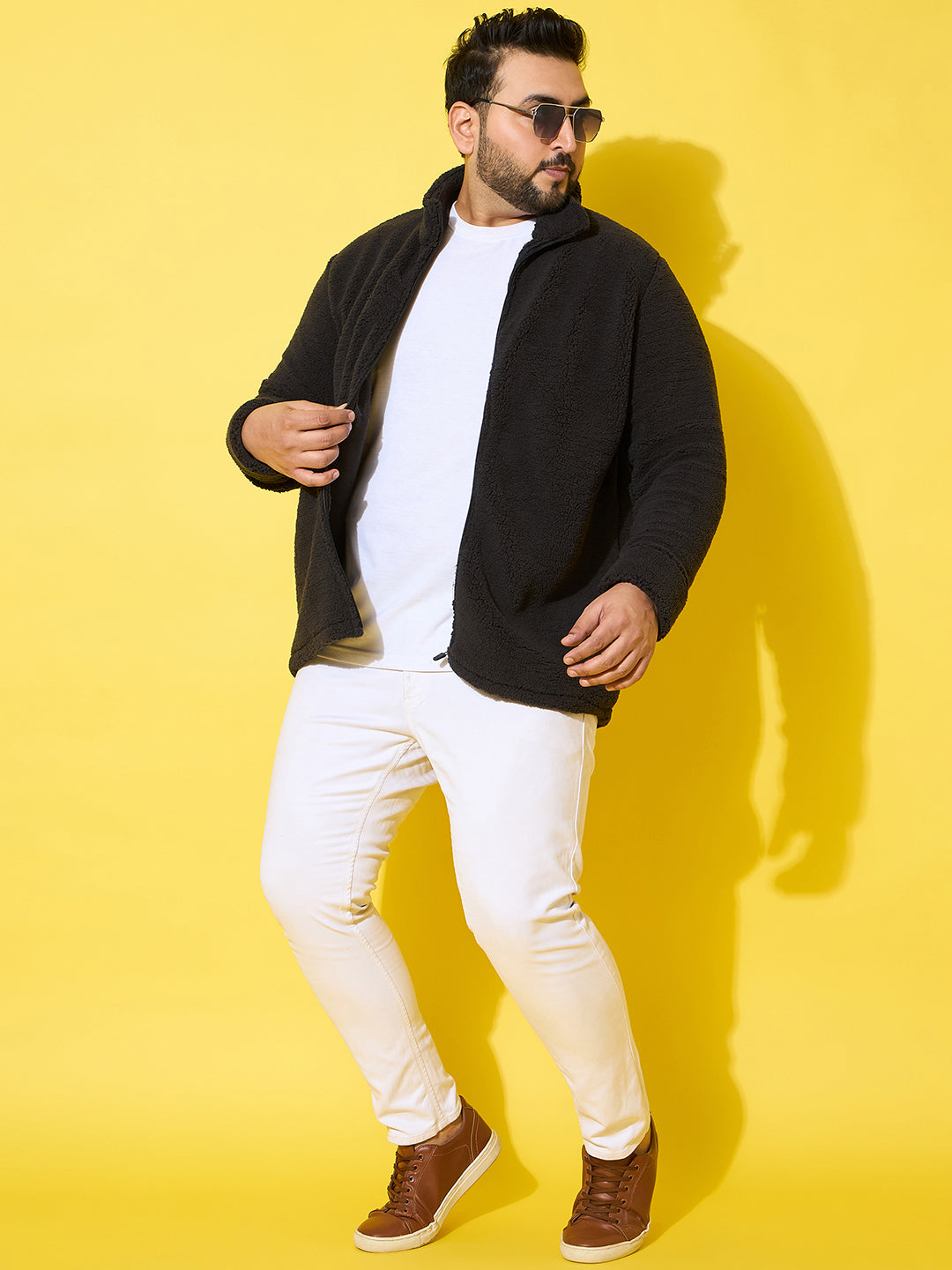 Men Plus Size Snug-Black Solid Jacket